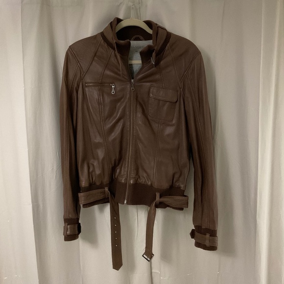 Danier Brown Leather Jacket Size M - Picture 2 of 15